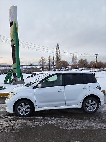 ist: Toyota Ist: 2002 г., 1.5 л, Автомат, Бензин, Хэтчбэк — 3