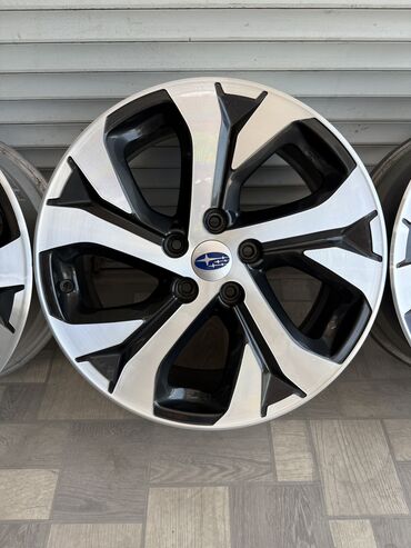 Диски: Литые Диски R 18 Subaru, Комплект, отверстий - 5, Б/у — 6