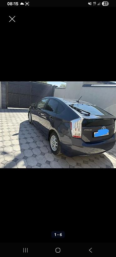 Toyota: Toyota Prius: 2011 г., 1.8 л, Автомат, Гибрид, Хэтчбэк — 2