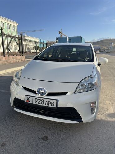 таета фит: Toyota Prius: 2014 г., 1.8 л, Вариатор, Гибрид, Хетчбек