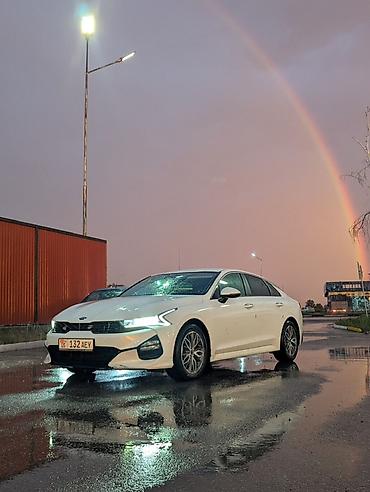 яркие: Kia K5: 2019 г., 2 л, Автомат, Газ, Седан — 2