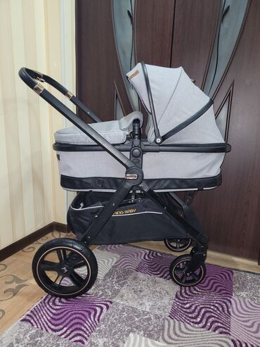 ining baby коляска прогулочная: Коляска, цвет - Серебристый, Б/у