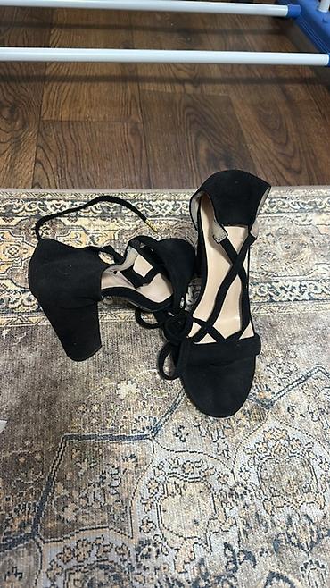 Наборы украшений: Комплект аксессуаров: 1) Браслет «Ювелирный Холдинг» - Металл — 49