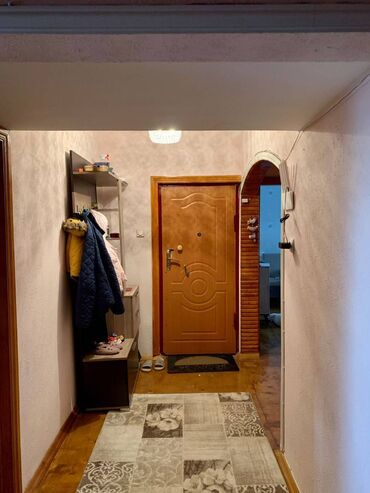 Köhnə tikili: Bakı, 4 otaqlı, Köhnə tikili, m. Əhmədli, 100 kv. m — 15