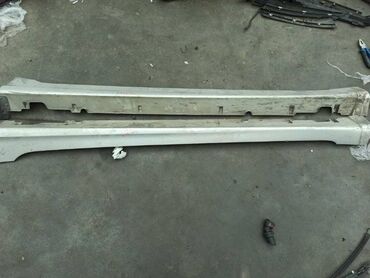 кузов жасайбыз: Накладка на порог Hyundai Tucson JM 2004 (б/у) КУЗОВНЫЕ ДЕТАЛИ -