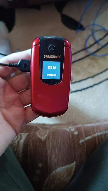 samsung e300: Samsung E3210, rəng - Qırmızı, Düyməli — 3