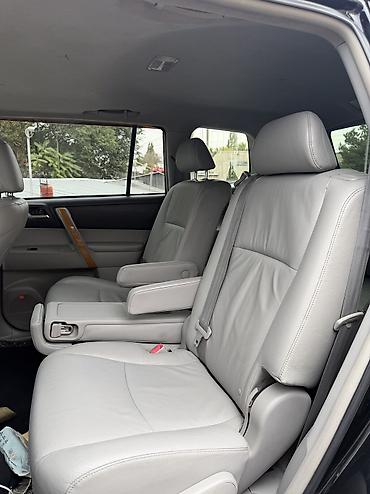 гольф з автомат: Toyota Highlander: 2010 г., 3.5 л, Автомат, Гибрид, Внедорожник — 7