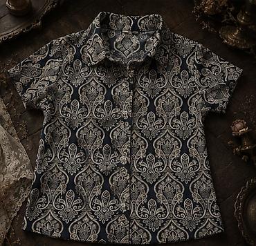 Kişi geyimləri: Qısaqol kişi köynəyi, tünd göy əsas üzərində zərif ornamental — 1
