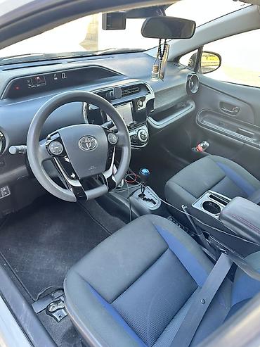 aqua disk: Toyota Aqua Hybrid hatchbek - Yanacaq sistemi: Hibrid (benzin + — 3