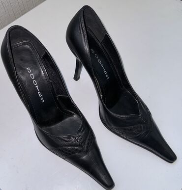 размер 35 босоножки: Туфли 35.5, цвет - Черный
