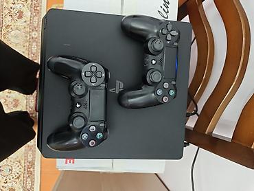 PS4 (Sony PlayStation 4): PlayStation 4 Slim + 2 геймпада DualShock 4 (ПРОШИТАЯ GOLDENHEN) - — 1