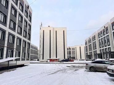 продаю квартиру в токмаке: 3 комнаты, 77 м², Элитка, 5 этаж, ПСО (под самоотделку)
