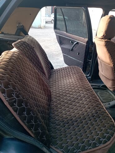 Volkswagen: Volkswagen Golf: 1992 г., 1.8 л, Механика, Бензин, Хэтчбэк at lalafo.kg — 4 Volkswagen: Volkswagen Golf: 1992 г., 1.8 л, Механика, Бензин, Хэтчбэк — 4