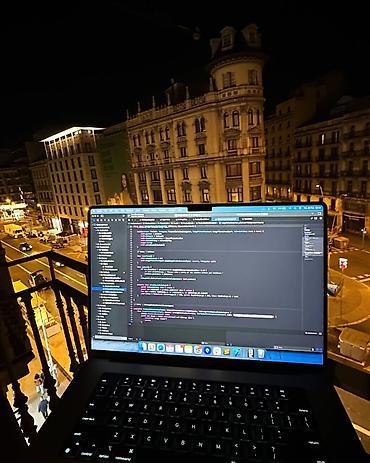 💻 laptop: Notebook Alırığ köhnə təzə kreditdə olan fərqi yoxdur! Yazın — 1