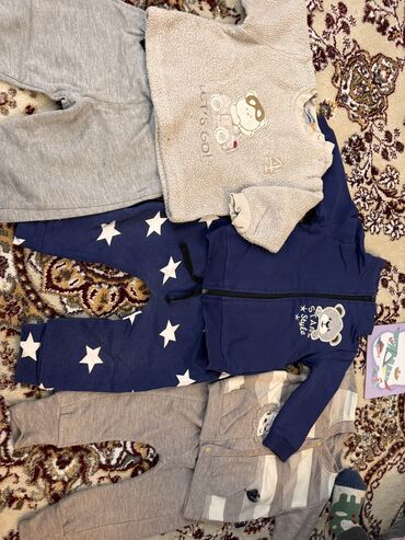 детская одежда оптом бишкек дордой: Комплект, Б/у at lalafo.kg детская одежда оптом бишкек дордой: Комплект, Б/у