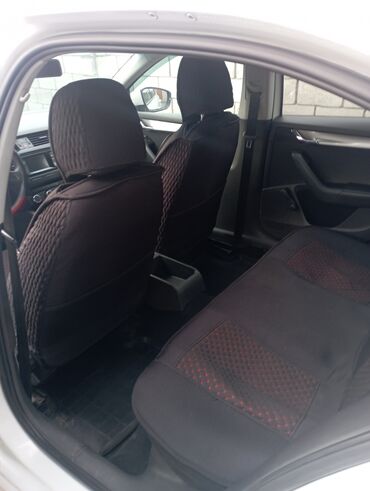 Skoda: Skoda Octavia: 2016 г., 1.6 л, Автомат, Бензин, Седан — 9