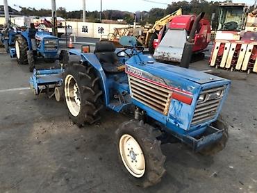 Другие тракторы: Продается японский трактор Iseki TL2300 с фрезой.Техника в пути есть — 2