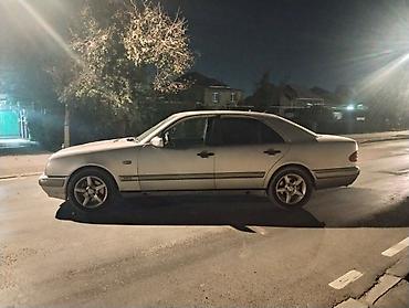вельтмейстер ex5: Mercedes-Benz E-Class: 1996 г., 3.2 л, Кол менен иштөөчү, Седан — 2