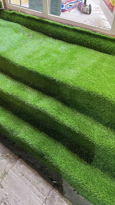 Linoleum: Qi̇ymətlər 10 azn başlayir depodan bir başa satiş suni̇ qazonlar — 24