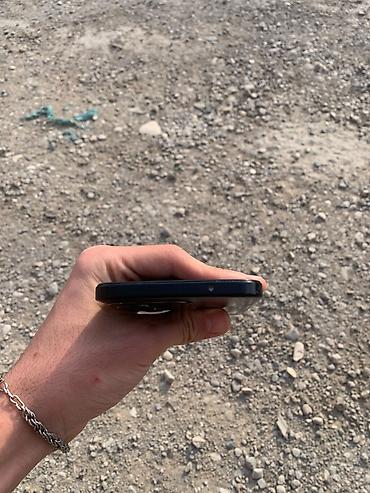 iphone x silver: Xiaomi 15 — 4