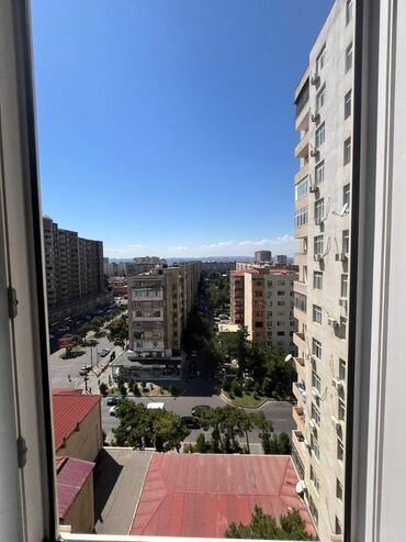 Uzunmüddətli kirayə mənzillər: Mənzil kirayə verilir. 16.9 mər. 2 otaq, 80 kv. Əhmədli metro — 18