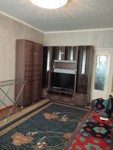микрорайоны: 60 м², С мебелью