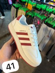 Women's Sneakers and athletic shoes: Bu modellərin hər birindən 1 razmer qalıb, Ona görə münasib qiymətə — 2