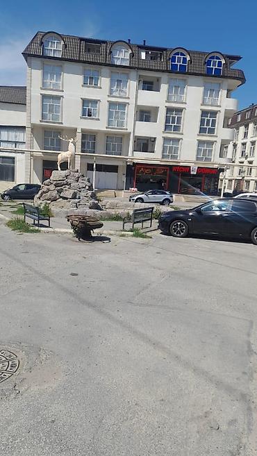 qaracuxurda mənzil: Qaraçuxur qəs., 2 otaqlı, Yeni tikili, 64 kv. m — 1