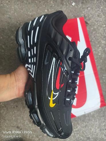 Patike: Nike tn - - - - - orginal model tn. ------ brojevi od 36 do 46 na lalafo.rs — 8 Patike: Nike tn - - - - - orginal model tn. ------ brojevi od 36 do 46 — 8