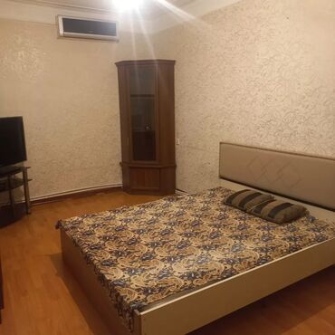 günəşli kirayə ev: Yeni guneşli şirin yanı ab massvi 1 otaglı konbi stemi her şeraiti var