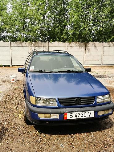 Транспорт: Volkswagen Passat Variant: 1994 г., 2 л, Механика, Бензин, Универсал — 1