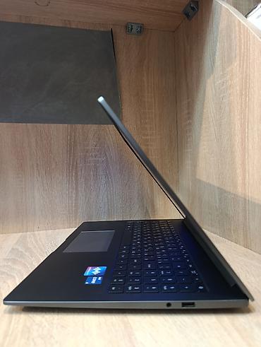 Huawei: Honor MagicBook X16 — 10
