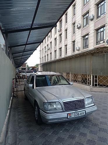 e500 124: Mercedes-Benz E-Class: 1994 г., 2.2 л, Седан — 4
