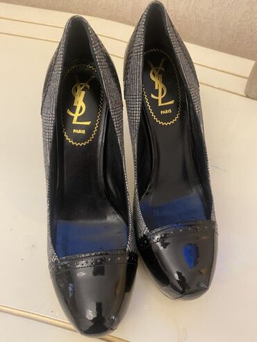 Tuflilər: Tuflilər, YSL, Ölçü: 37, rəng - Mavi, Yeni — 22