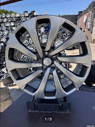 Disklər: Range Rover diskləri R23 R23 Orjinal Range Rover diskleri. Diskler — 1