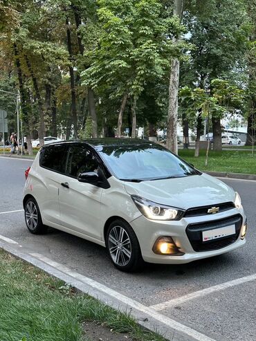 Chevrolet: Chevrolet Spark: 2023 г., 1 л, Вариатор, Бензин, Хэтчбэк