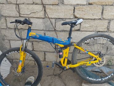 İdman velosipedləri: İşlənmiş Dağ velosipedi Adidas, 26", Ünvandan götürmə, Ödənişli çatdırılma