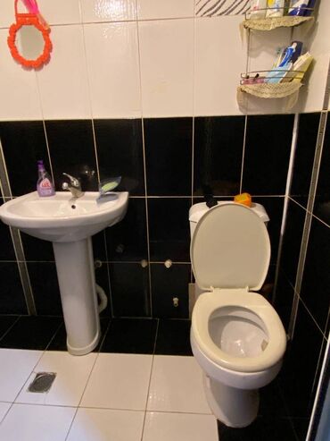 Yeni tikili: Bakıxanov qəs., 2 otaqlı, Yeni tikili, m. Qara Qarayev, 67 kv. m -da lalafo.az — 10 Yeni tikili: Bakıxanov qəs., 2 otaqlı, Yeni tikili, m. Qara Qarayev, 67 kv. m — 10