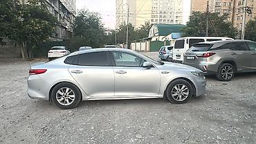 2017: Kia K5: 2017 г., Седан — 6