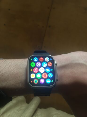 watch 8: Salam. İdeal vəziyyətdə smart watch 8 ultra qutu zaretkası hamısı var