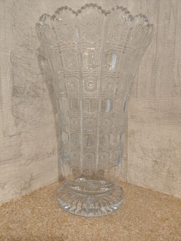 metbex ucun xalcalar: Одна ваза