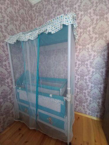 Beşiklər: Oğlan və qız üçün, Beşik, Yellənmə mexanizmsiz — 10