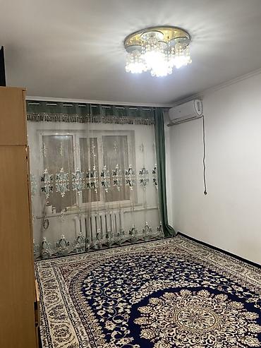 Бөлмөнү ижарага алам: Сдается 1 ком КВ в районе Аламедин 1, городок строителей 15 Для 3х — 4