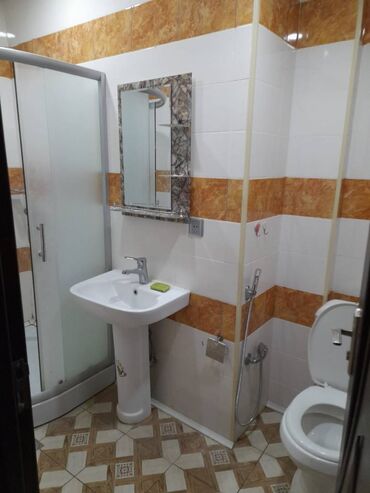 Uzunmüddətli kirayə mənzillər: Yeni yasamal,Bravonun arxasındakı binada,19 mərtəbənin,11-ci — 5