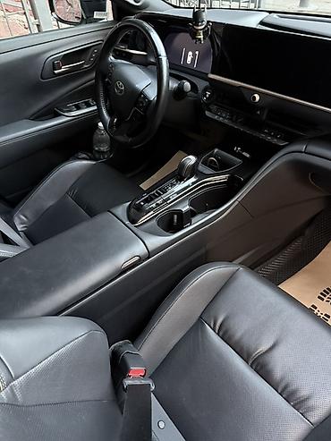 range river: Toyota Crown: 2024 г., 2.5 л, Автомат, Гибрид, Лифтбек — 4