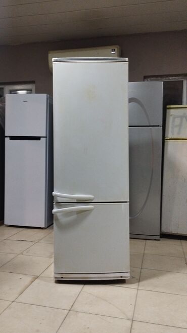 soyuducu vitrinlr: Холодильник Atlant, Двухкамерный