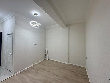 Uzunmüddətli kirayə mənzillər: 🏡 ƏMLAK MƏLUMATLARI 📍 Ünvan: Sumqayıt Şəhəri,Bağçaşəhər Yaşayış — 8