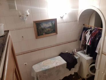 Продажа домов: Дом, 400 м², 8 комнат, Риэлтор at lalafo.kg — 8 Продажа домов: Дом, 400 м², 8 комнат, Риэлтор — 8