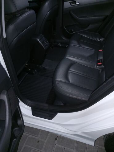 Трансфер, пассажирские перевозки: По региону, Аэропорт, По городу Такси, легковое авто | 4 мест — 8