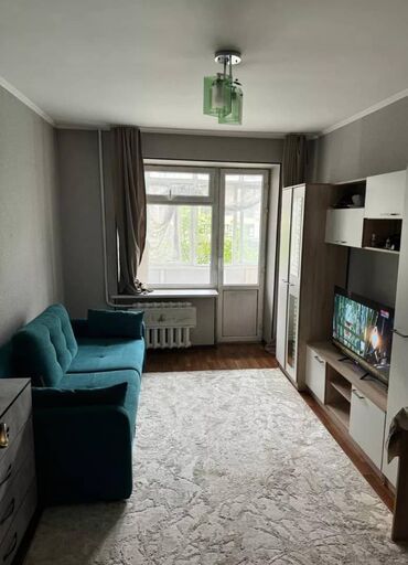 Продажа квартир: 3 комнаты, 70 м², Индивидуалка, 3 этаж, Евроремонт